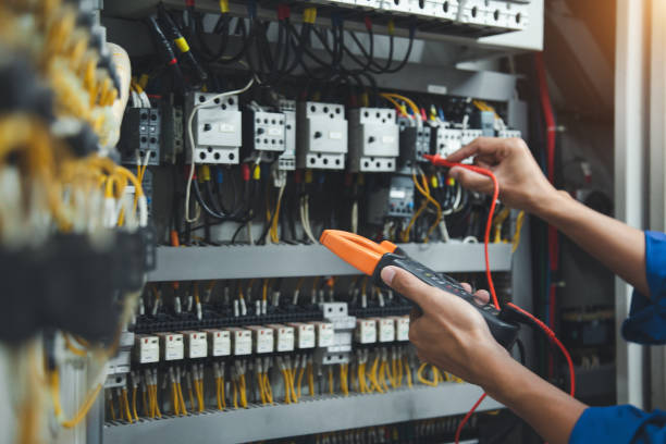 Best Electrical Outlet Repair  in Woodville, FL